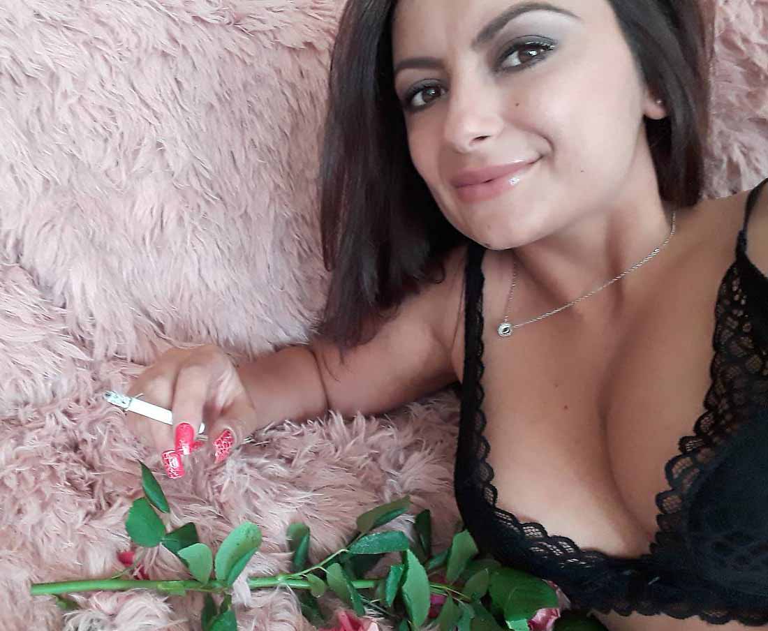 Bayan Partnerlerle Seks de Yapılır Mı?